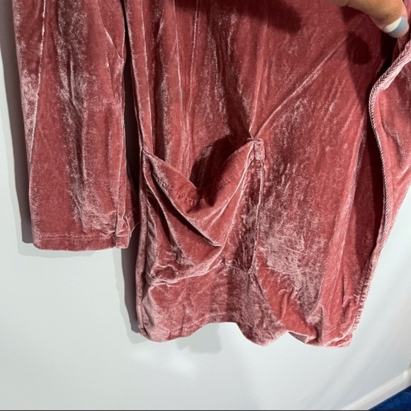 New Amaryllis Velvet Drape Open Front Cardigan - Picture 4 of 13